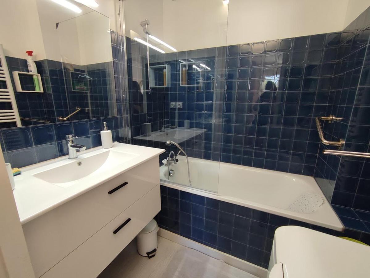 Chez Dominique, T2, Centre Ville, Vue Montagne, Wifi, 4 Personnes Bagnères-de-Luchon Екстериор снимка