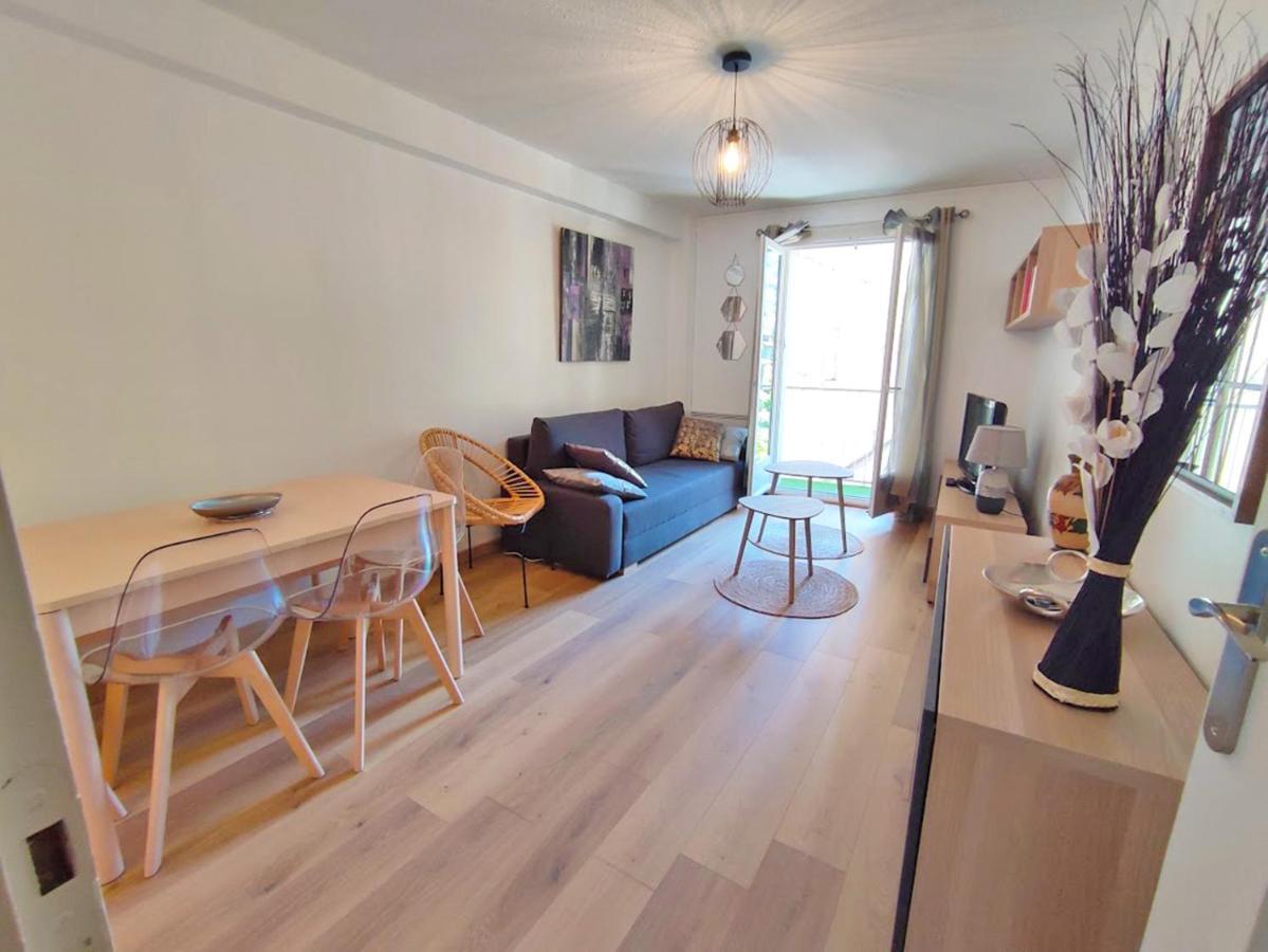 Chez Dominique, T2, Centre Ville, Vue Montagne, Wifi, 4 Personnes Bagnères-de-Luchon Екстериор снимка