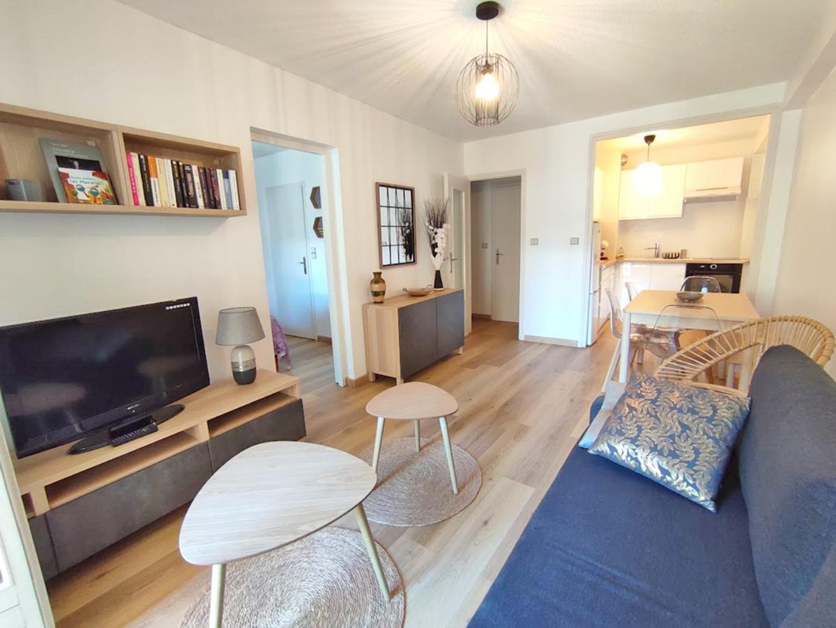 Chez Dominique, T2, Centre Ville, Vue Montagne, Wifi, 4 Personnes Bagnères-de-Luchon Екстериор снимка